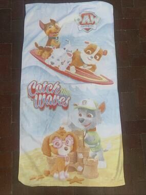 PAW Patrol Beach Towel 2017 "Catch The Waves" Chase Marshall Skye Rubble Rocky